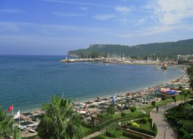 antalya-kemer-tatili-plaj