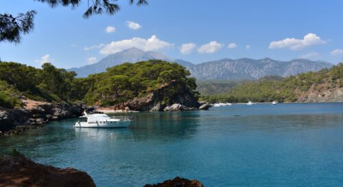 antalya-tekirova-tatili-sakin-koy