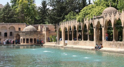 şanlıurfa balıklı göl