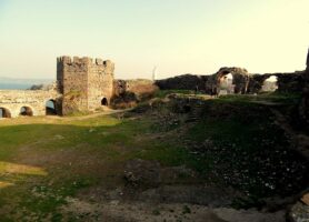 ceneviz kalesi plajı