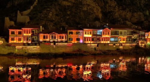 amasya kral mezarları nerede